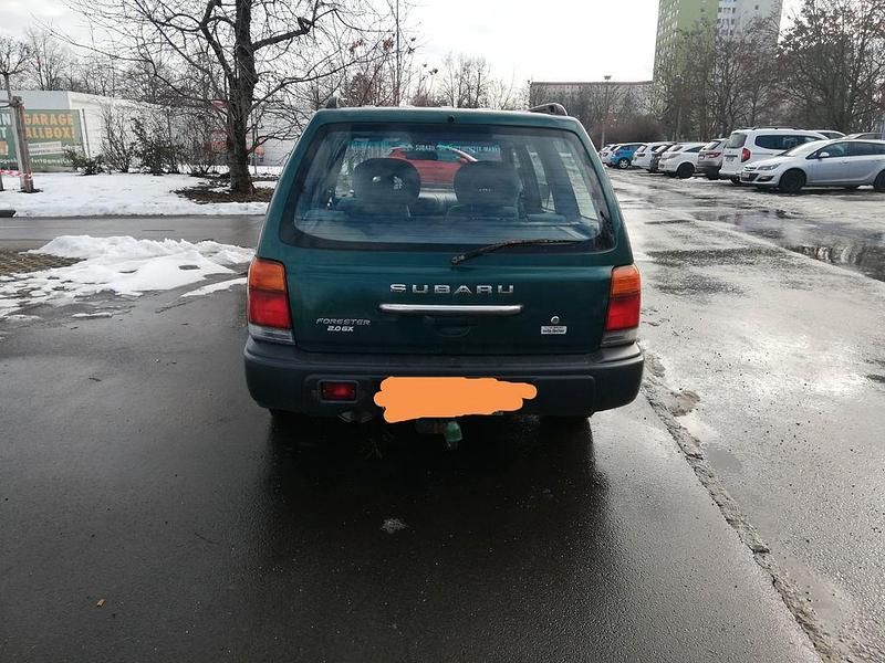 Gebraucht Subaru Forester 122 PS (89 kW) 1998 Grün SUV