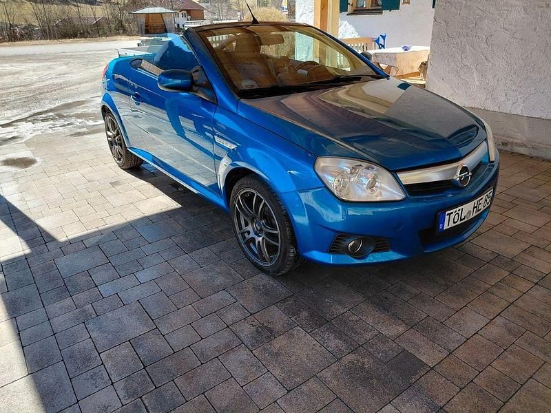 Gebraucht Opel Tigra 125 PS (91 kW) 2007 Blau Cabrio