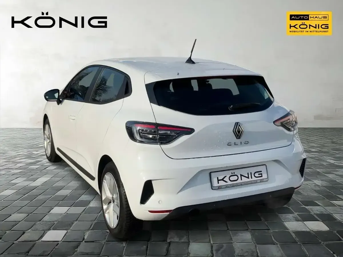 Gebraucht Renault Clio V Evolution 91 PS (66 kW) 2024 Weiß Limousine