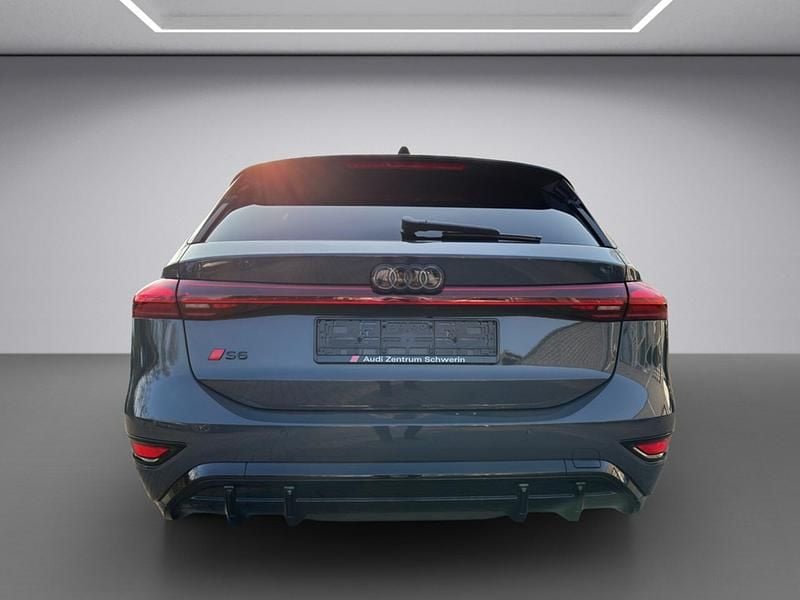Gebraucht Audi S6 e-tron Sport 369 kW (503 PS) 2025 Grau Limousine