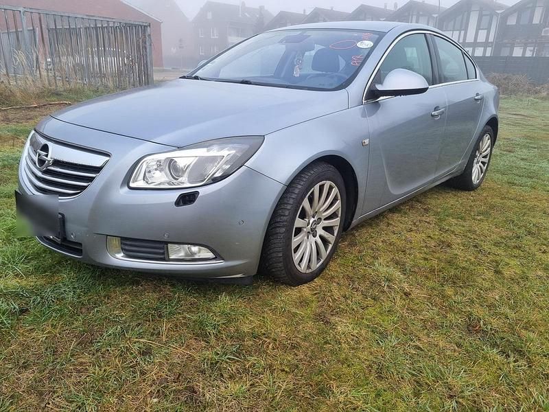 Silber Gebraucht 2009 Opel Insignia Cosmo Limousine | 1.750 € (Superpreis) - Bild 1/4