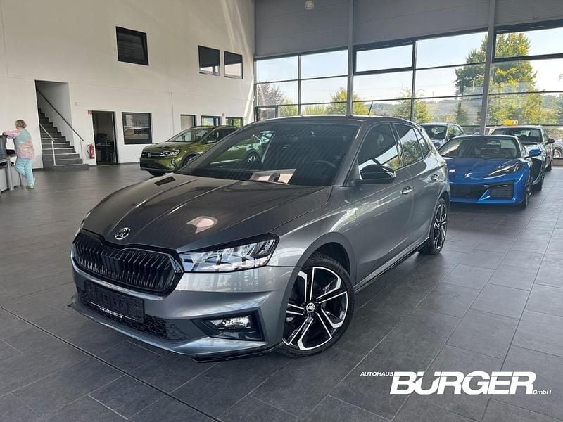 Grau Gebraucht 2023 Skoda Fabia Monte Carlo Kleinwagen | 18.870 € (Fairer Preis) - Bild 1/4