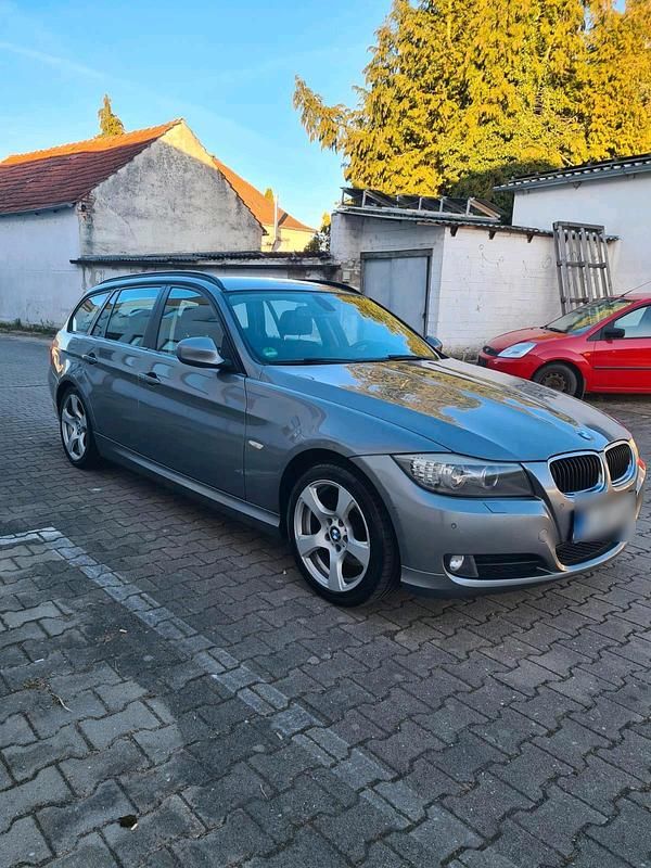 Second-hand BMW 320 184 CP (135 kW) 2012 Gri Break