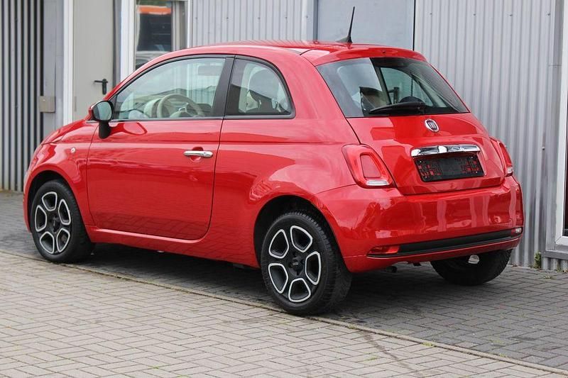 Gebraucht Fiat 500 Club 69 PS (50 kW) 2022 Rot Kleinwagen