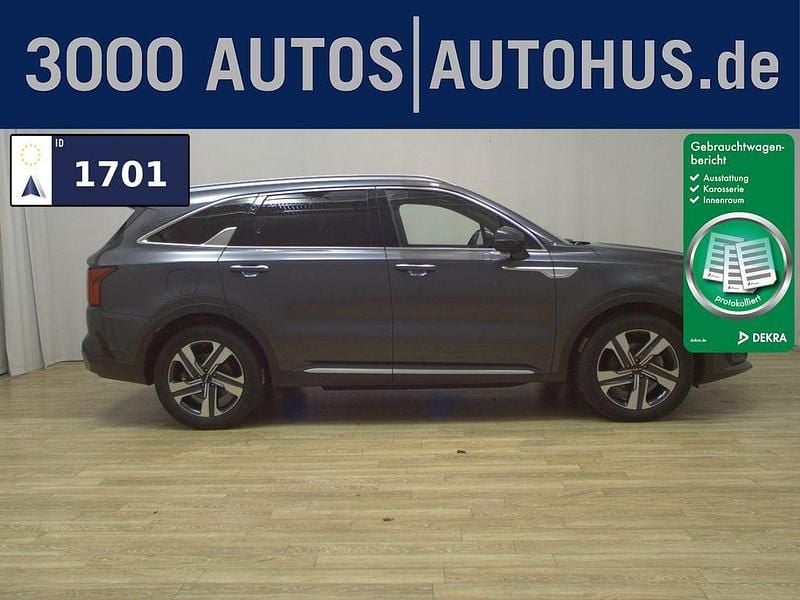 Grau Gebraucht 2022 Kia Sorento Platinum SUV | 30.980 € (Superpreis) - Bild 1/4