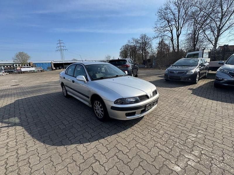 Gebraucht Mitsubishi Carisma 125 PS (91 kW) 2002 Grau Limousine
