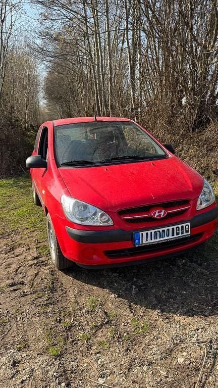 Gebraucht Hyundai Getz 67 PS (49 kW) 2008 Rot Kleinwagen