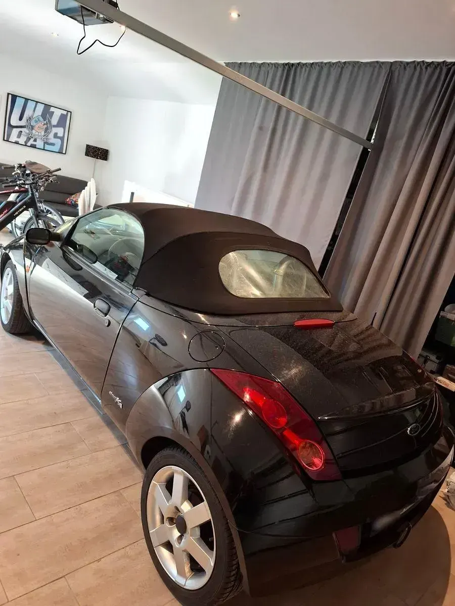 Gebraucht Ford StreetKa 95 PS (69 kW) 2003 Schwarz Cabrio