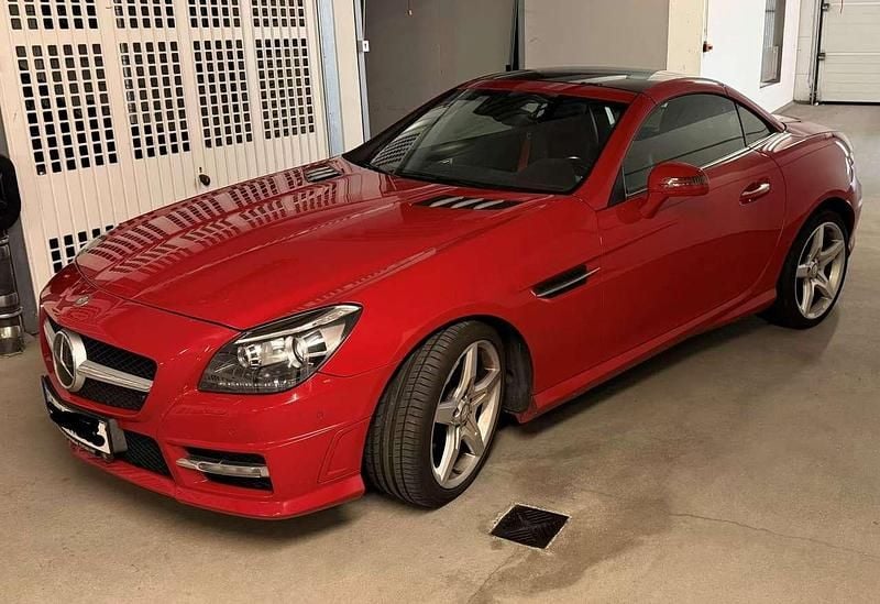 Gebraucht 2011 Mercedes SLK350 Cabrio | 29.000 € - Bild 1/4