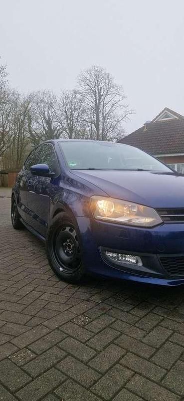 Gebraucht VW Polo Team 90 PS (66 kW) 2010 Blau Kleinwagen