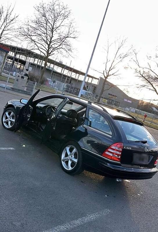 Gebraucht Mercedes C320 224 PS (164 kW) 2005 Kombi