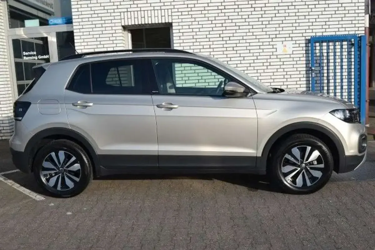 Gebraucht VW T-Cross Move 110 PS (80 kW) 2019 Silber SUV