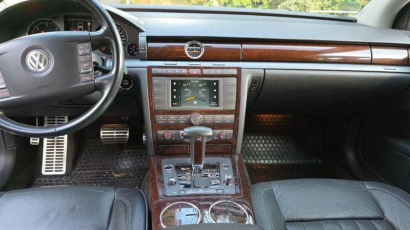 Gebraucht VW Phaeton 232 PS (170 kW) 2007 Schwarz Limousine