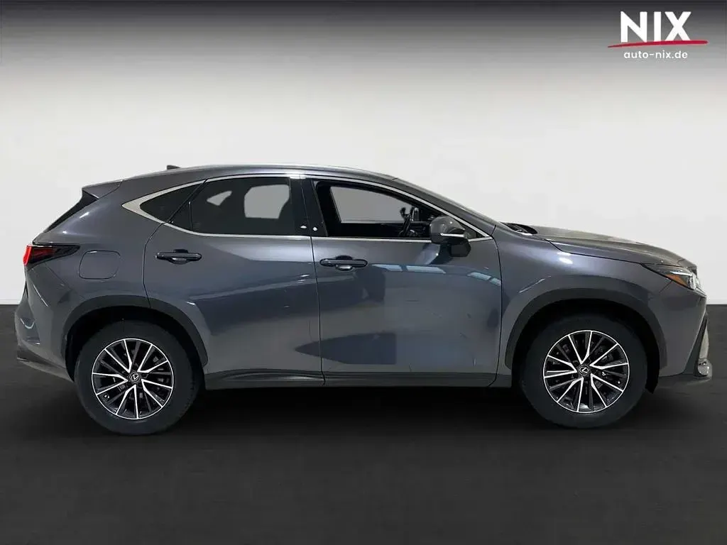 Gebraucht Lexus NX450h+ E-FOUR Executive Line 309 PS (227 kW) 2022 Grau SUV