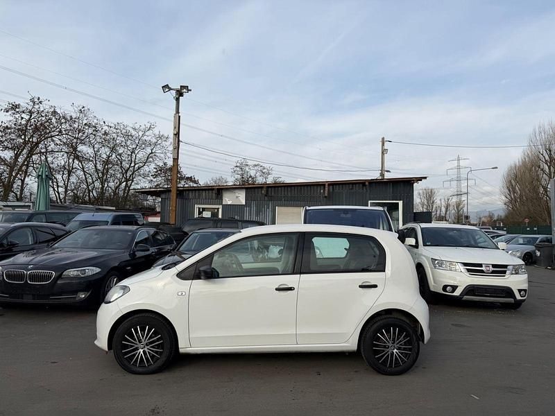 Gebraucht Skoda Citigo Active 60 PS (44 kW) 2015 Weiß Kleinwagen