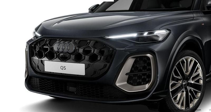 Neu Audi Q5 Sportback S-Line 204 PS (150 kW) 2025 Schwarz SUV