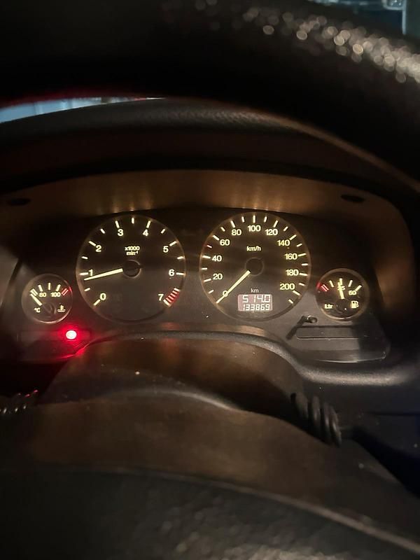 Gebraucht Opel Astra 101 PS (74 kW) 1999 Grau Kombi