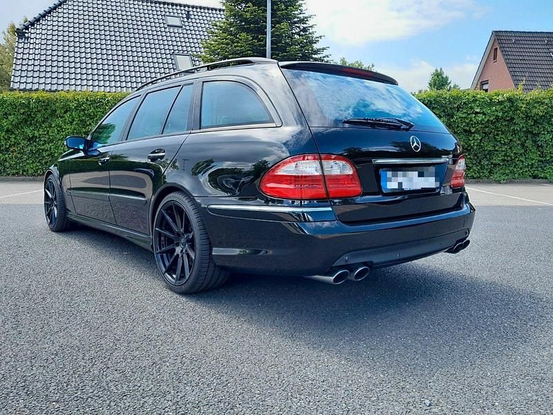 Gebraucht Mercedes E55 AMG AMG 476 PS (350 kW) 2004 Schwarz Kombi