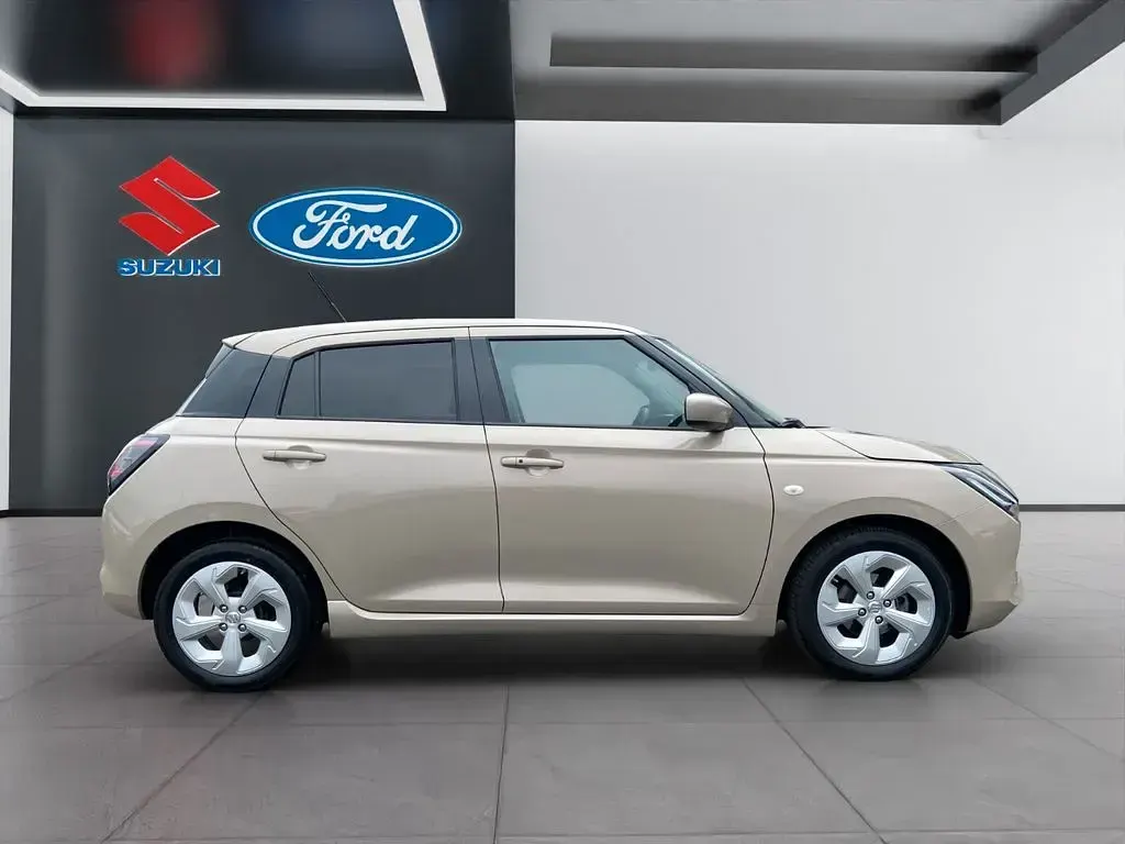 Neu Suzuki Swift Comfort 83 PS (61 kW) 2026 Beige Kleinwagen