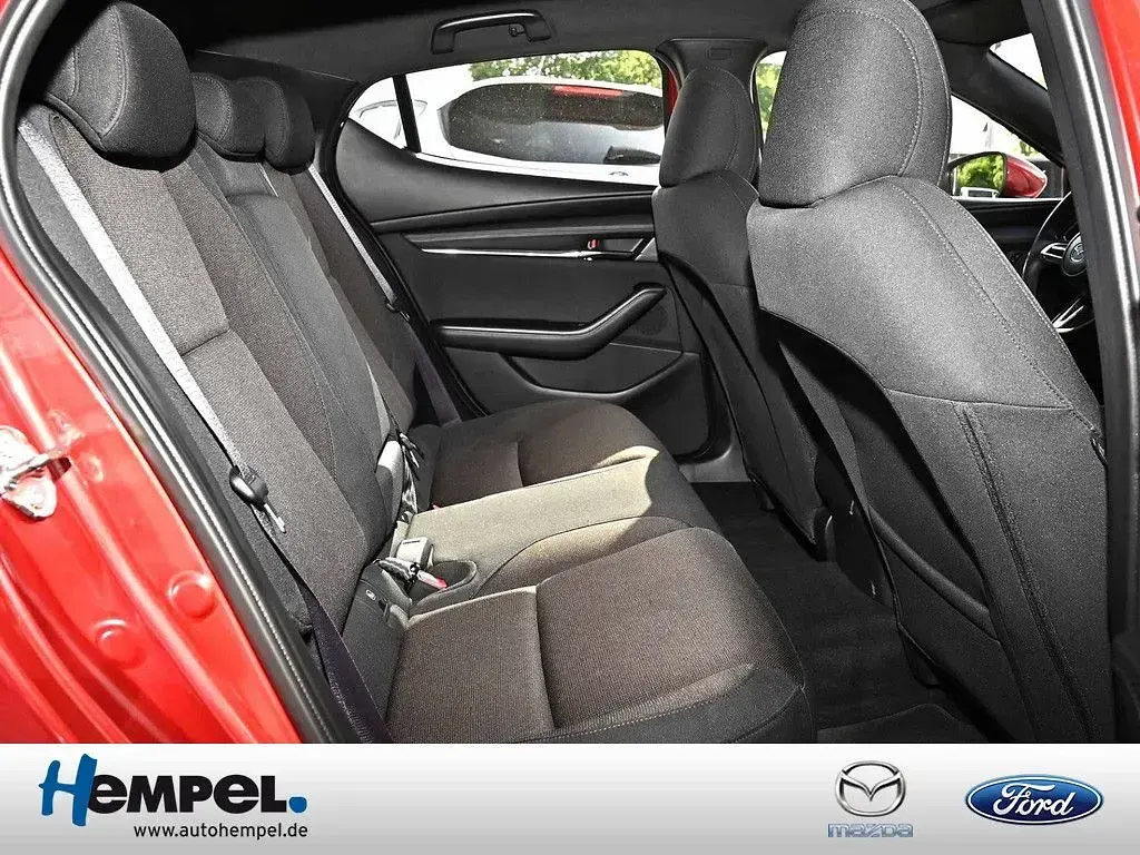 Gebraucht Mazda 3 Selection 122 PS (89 kW) 2019 Rot / soul red crystal (metallic) Limousine