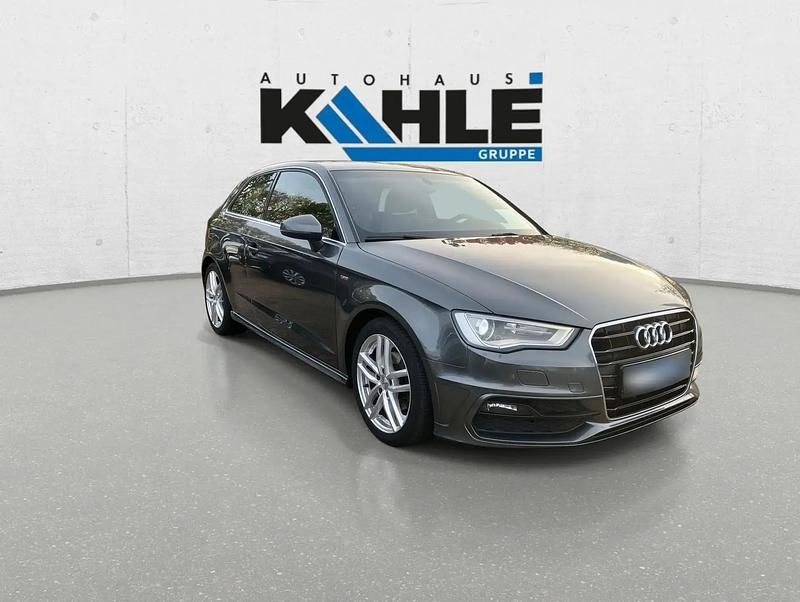 Gebraucht Audi A3 S-Line 125 PS (91 kW) 2015 Grau Limousine