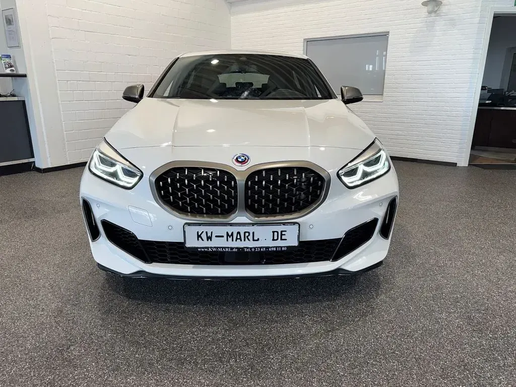 Gebraucht BMW M135 Performance 306 PS (225 kW) 2024 Weiß Kleinwagen