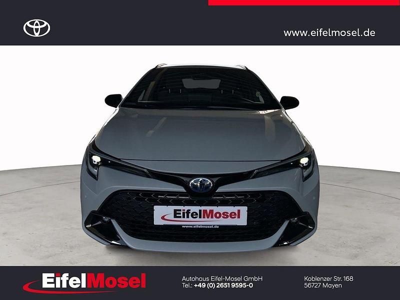 Neu Toyota Corolla 140 PS (102 kW) 2025 Grau Kombi