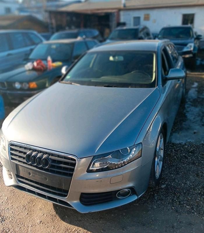 Silber Gebraucht 2008 Audi A4 Kombi | 2.890 € - Bild 1/4