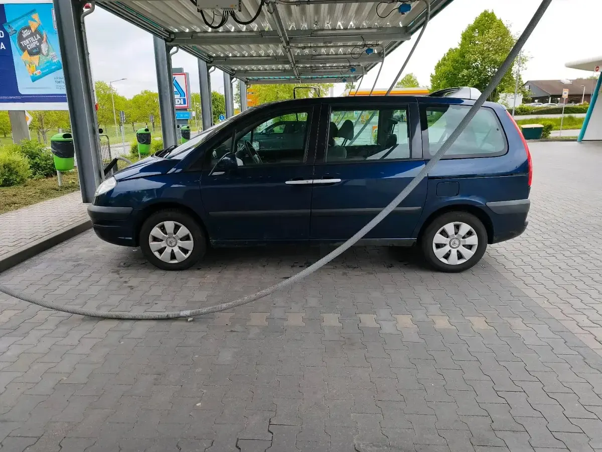 Używany Citroën C8 140 KM (102 kW) 2007 Niebieski Minivan