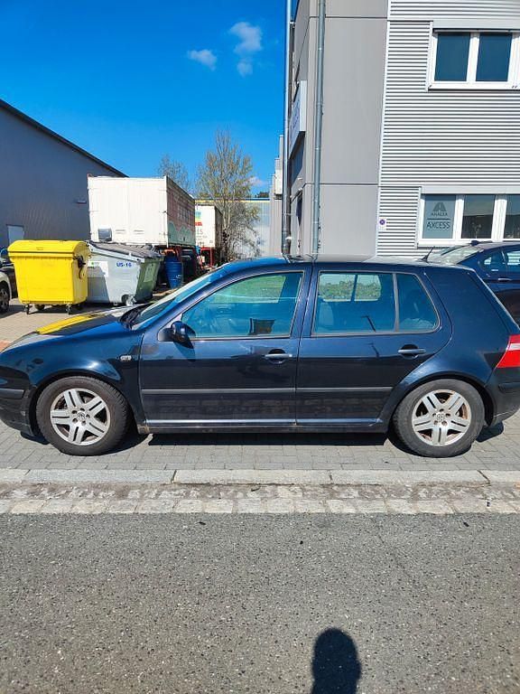 Gebraucht VW Golf IV 105 PS (77 kW) 2003 Schwarz Limousine