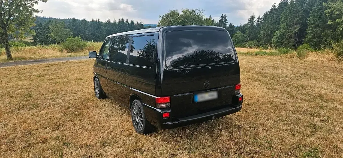 Gebraucht VW T4 Business 151 PS (111 kW) 2000 Schwarz Van