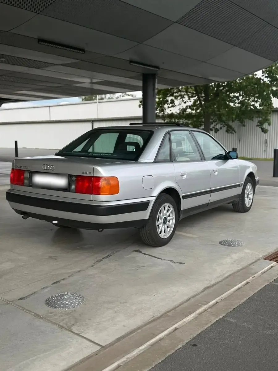 Gebraucht Audi 100 133 PS (97 kW) 1991 Grau Limousine