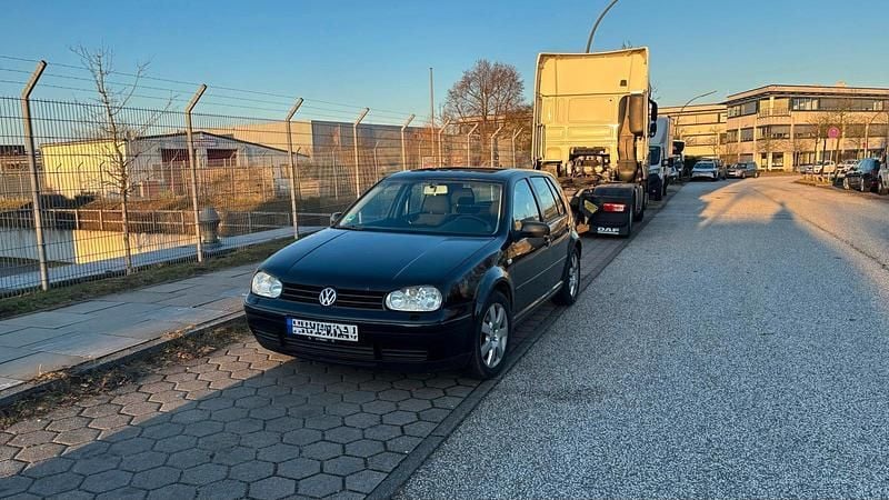 Gebraucht VW Golf IV 75 PS (55 kW) 2003 Schwarz Kleinwagen