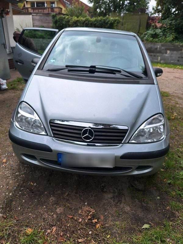 Silber Gebraucht 2004 Mercedes A160 Kleinwagen | 599 € (Superpreis) - Bild 1/4