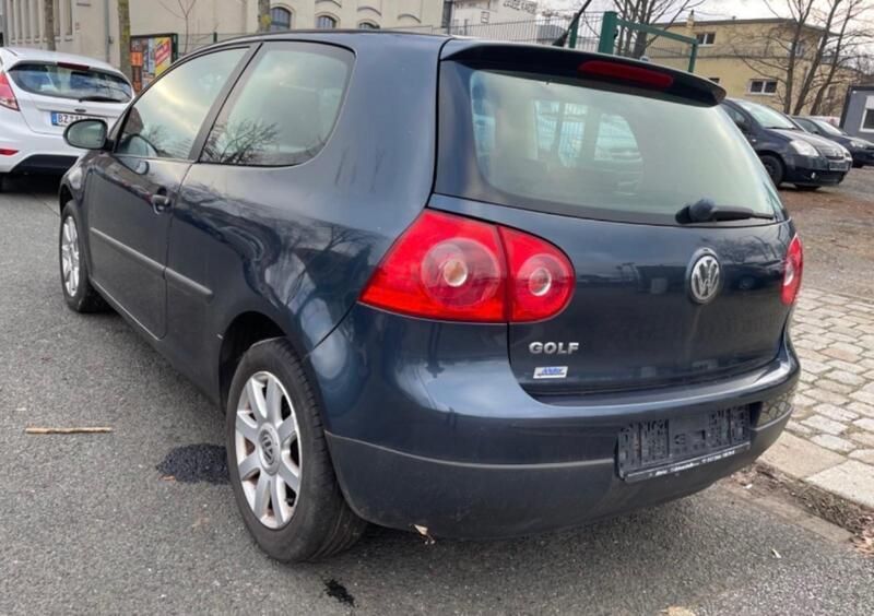 Gebraucht VW Golf V 80 PS (58 kW) 2007 Blau Kleinwagen