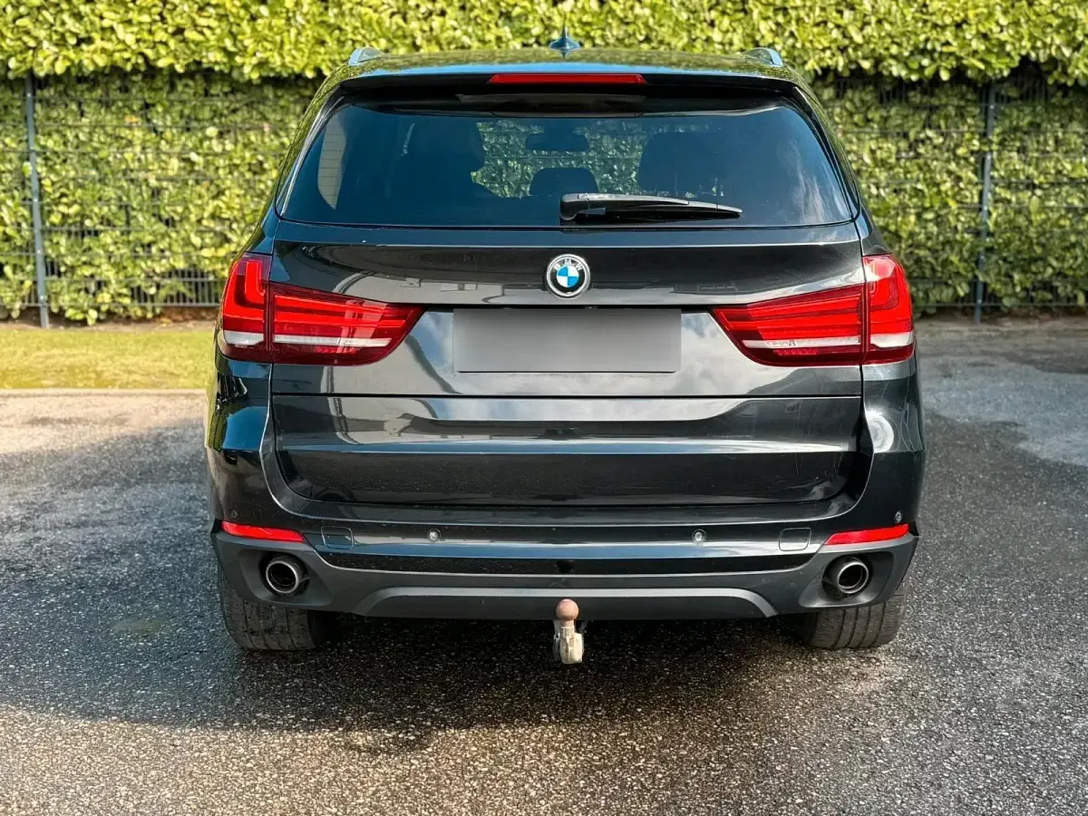 Second-hand BMW X5 258 CP (189 kW) 2015 Negru SUV