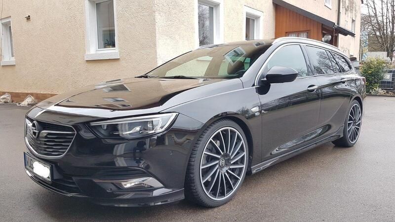 Schwarz Gebraucht 2018 Opel Insignia Business Kombi | 17.499 € (Fairer Preis) - Bild 1/4