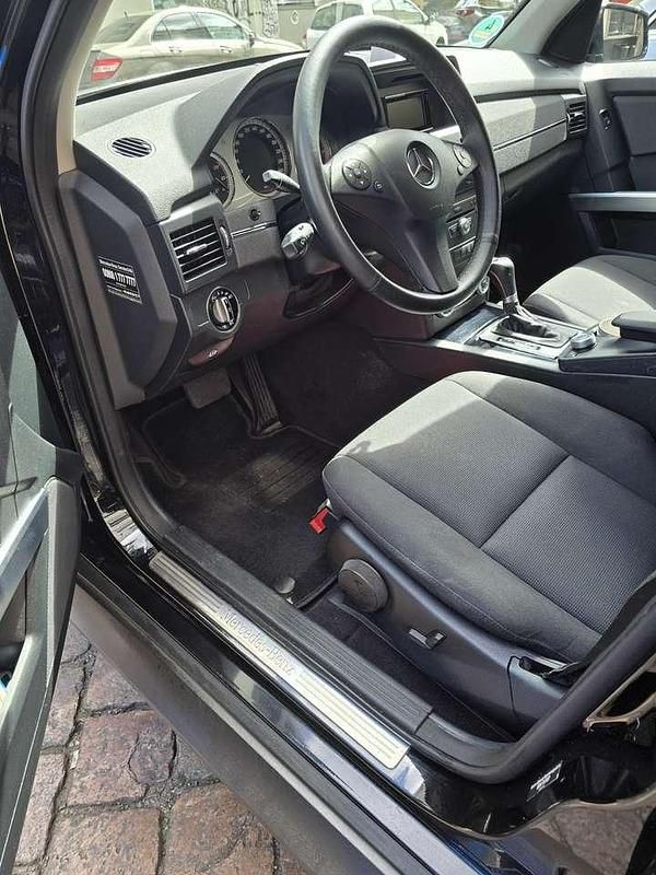 Schwarz Gebraucht 2009 Mercedes GLK220 SUV | 14.200 € (Teuer) - Bild 1/4