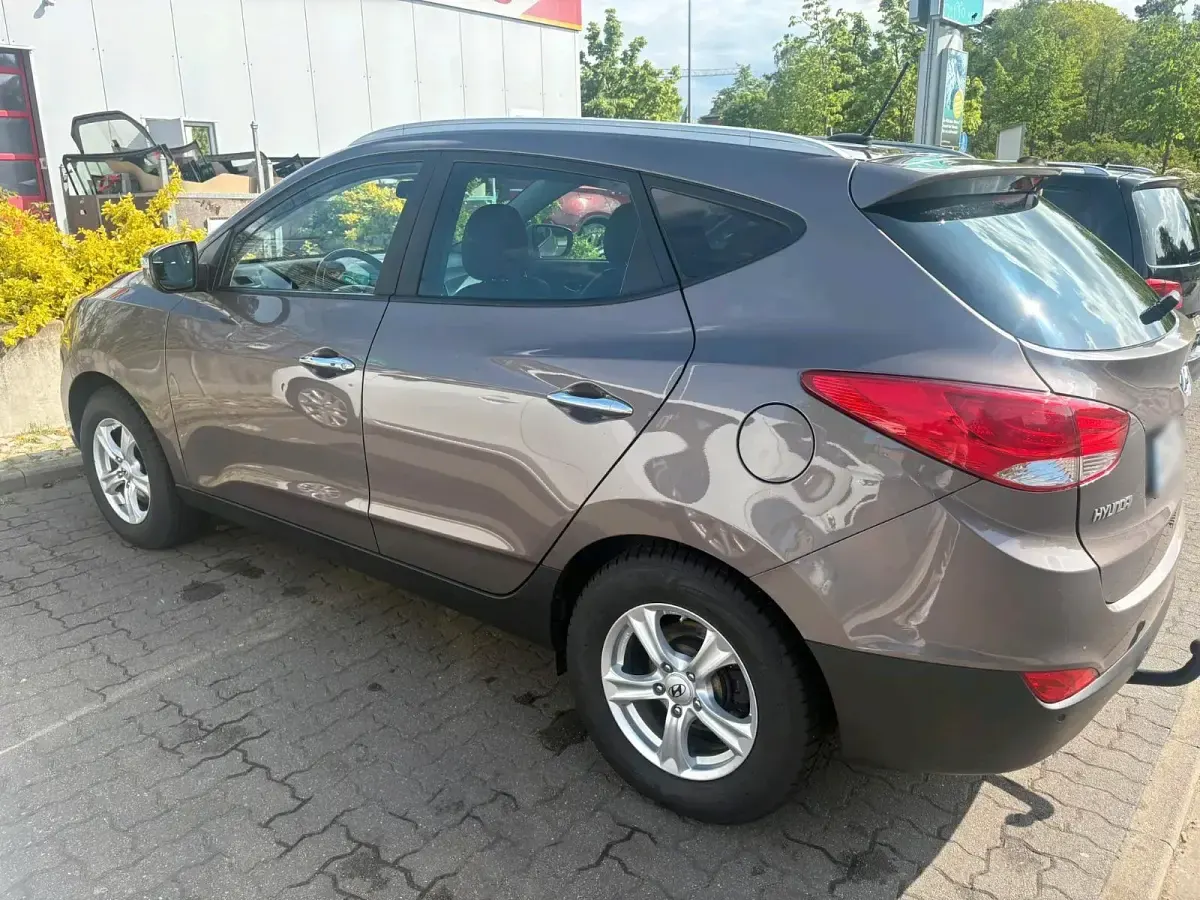 Gebraucht Hyundai ix35 184 PS (135 kW) 2013 Beige SUV