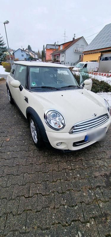 Gebraucht Mini Cooper 122 PS (89 kW) 2013 Weiß Kleinwagen