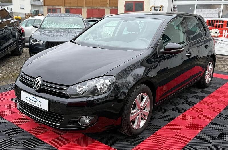 Gebraucht VW Golf VII 122 PS (89 kW) 2012 Schwarz Limousine