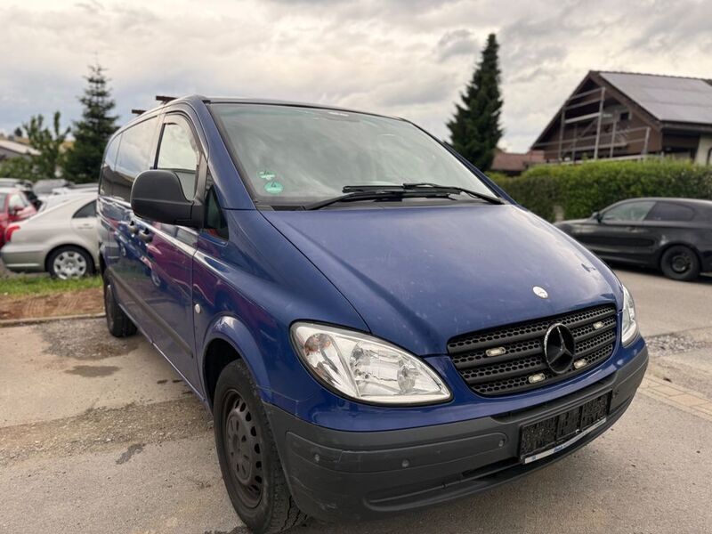 Gebraucht Mercedes Vito 150 PS (110 kW) 2007 Blau Van