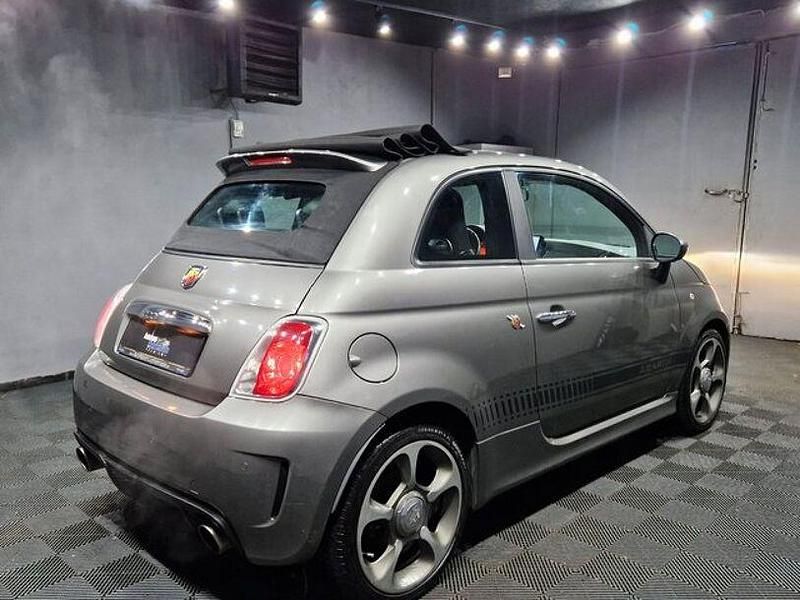 Usado Abarth 500 221 HP (162 kW) 2011 Cinzento