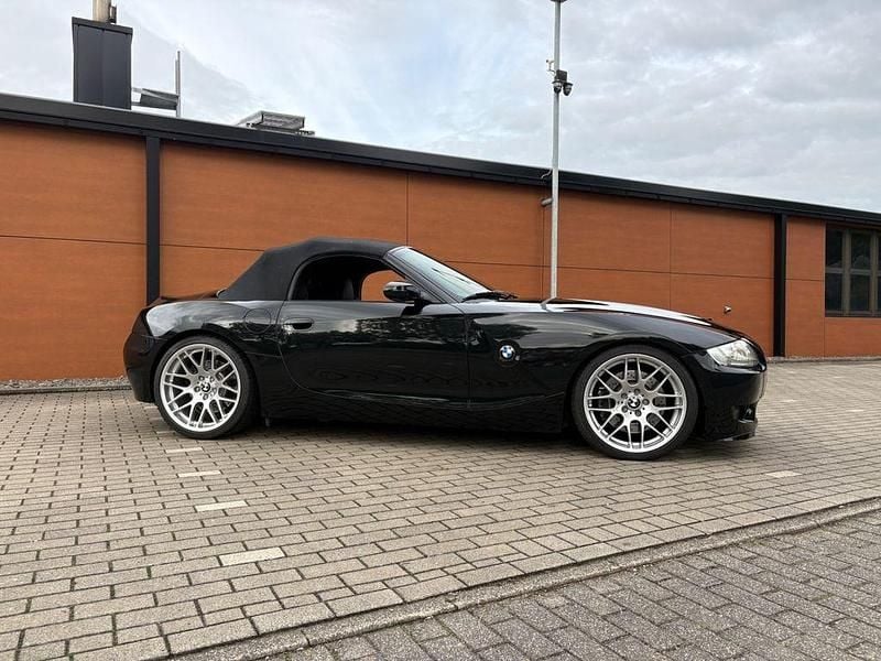 Gebraucht BMW Z4 M Performance 343 PS (252 kW) 2006 Schwarz Cabrio