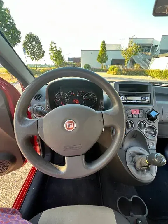 Gebraucht Fiat Panda 60 PS (44 kW) 2009 Rot Kleinwagen