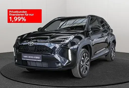 Gebraucht Toyota Yaris Cross 130 PS (95 kW) 2025 Schwarz SUV