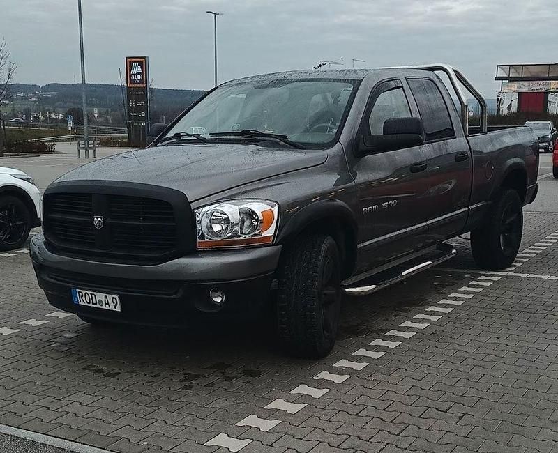 Second-hand Dodge Ram 324 CP (238 kW) 2006 Pickup