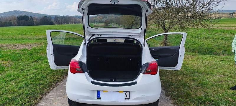 Gebraucht Opel Corsa Edition 69 PS (50 kW) 2014 Weiß Kleinwagen