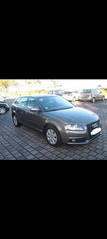 Gebraucht Audi A3 S-Line 170 PS (125 kW) 2012 Grau Kleinwagen