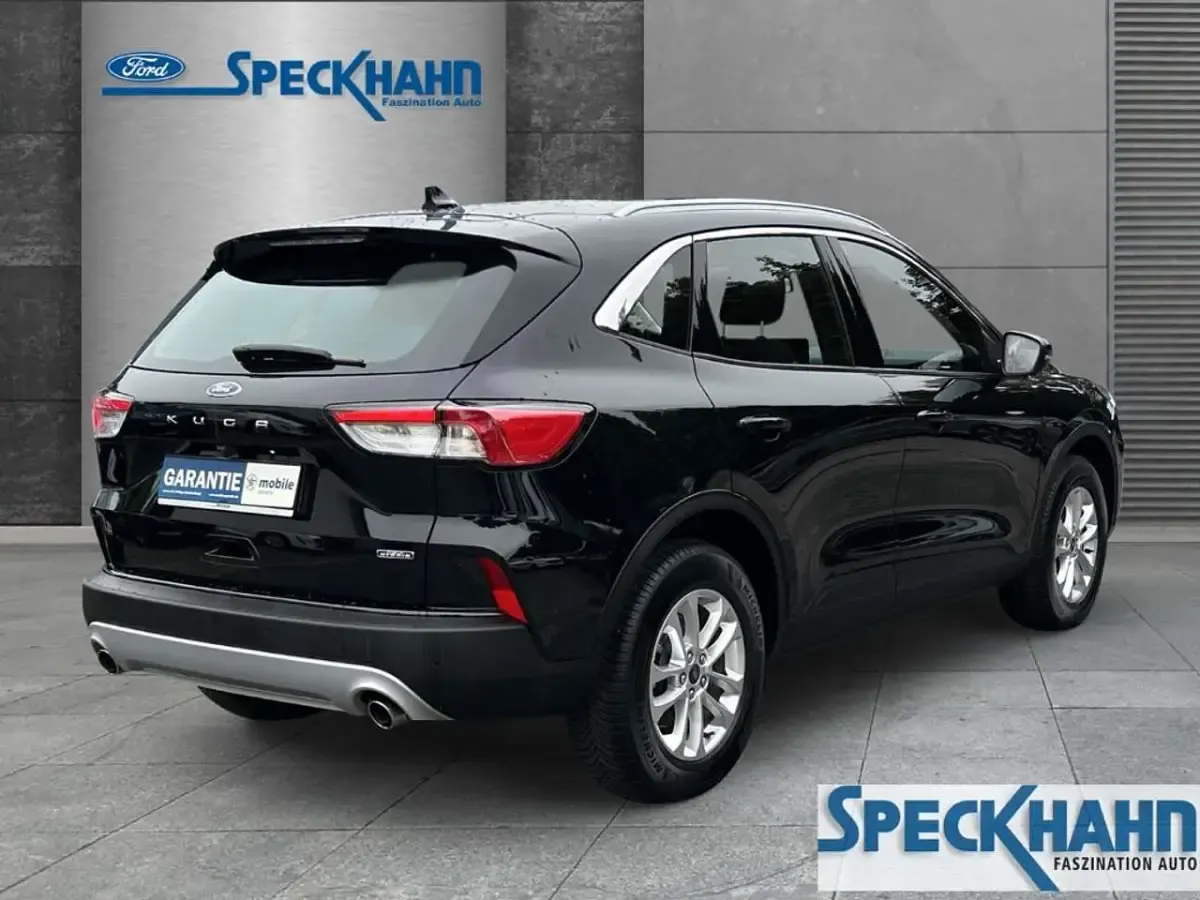 Gebraucht Ford Kuga Titanium 224 PS (164 kW) 2022 Obsidianschwarz metallic SUV